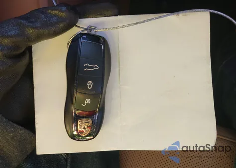 2017 Porsche Macan S из США, поврежденный, VIN WP1AB2A55HLB10703